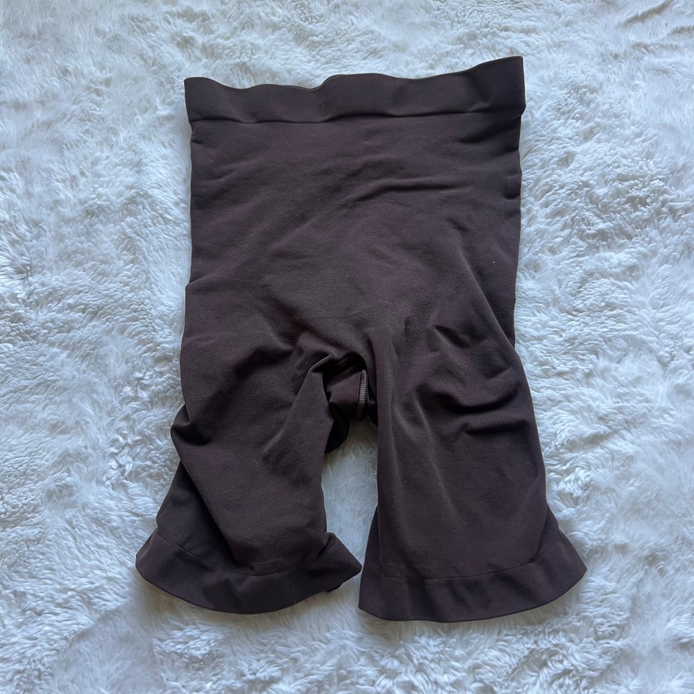 SKIMS Core Control Mid Thigh Short Cocoa Brown High Waist Shapewear Medium NWOT